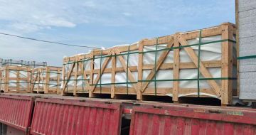 玉林 芝麻白花岗岩地铺石出口专车-泰国游