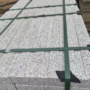 玉林 白麻花岗岩直行盲道石，盲条，地铺石