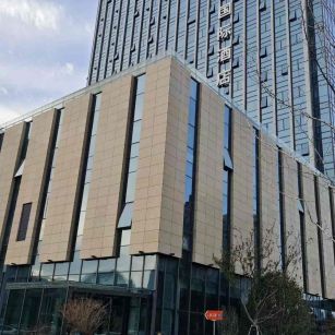 玉林 黄金麻花岗岩外墙干挂