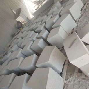 玉林 白麻花岗岩异形坐凳