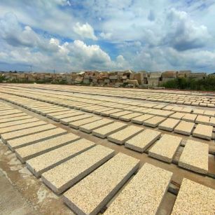 玉林 黄金麻荔枝面花岗岩石材地铺石防护中