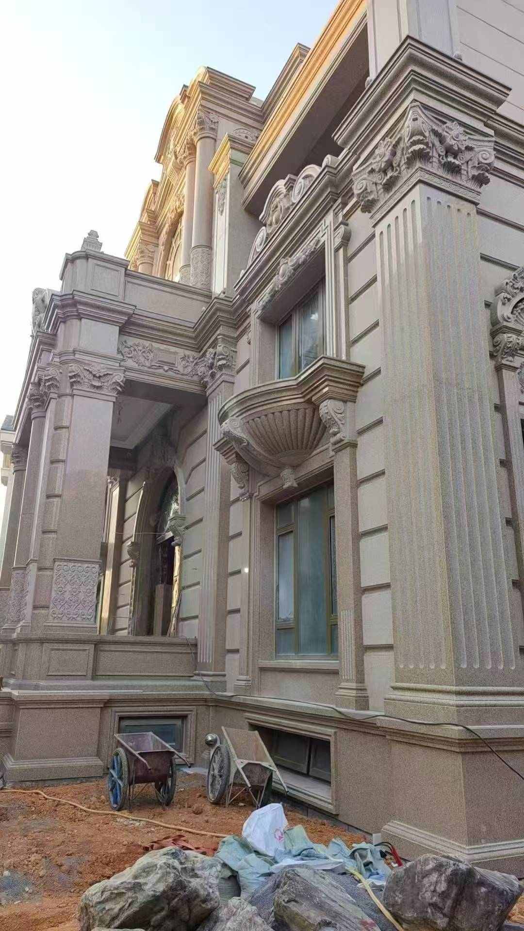 玉林 黄金麻花岗岩光面别墅外墙干挂施工完成