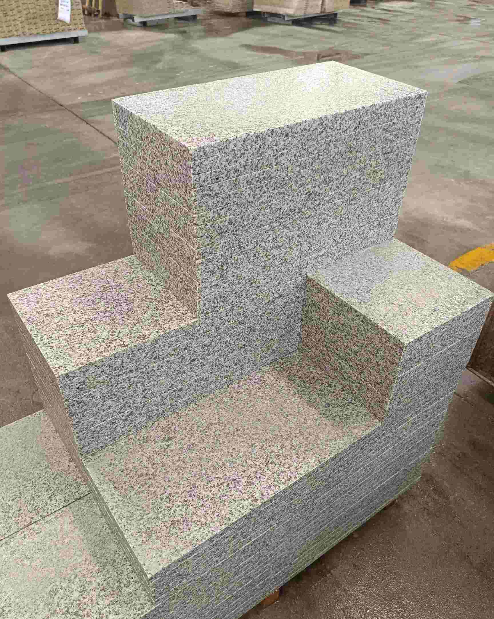 玉林 白麻花岗岩荔枝面地铺石