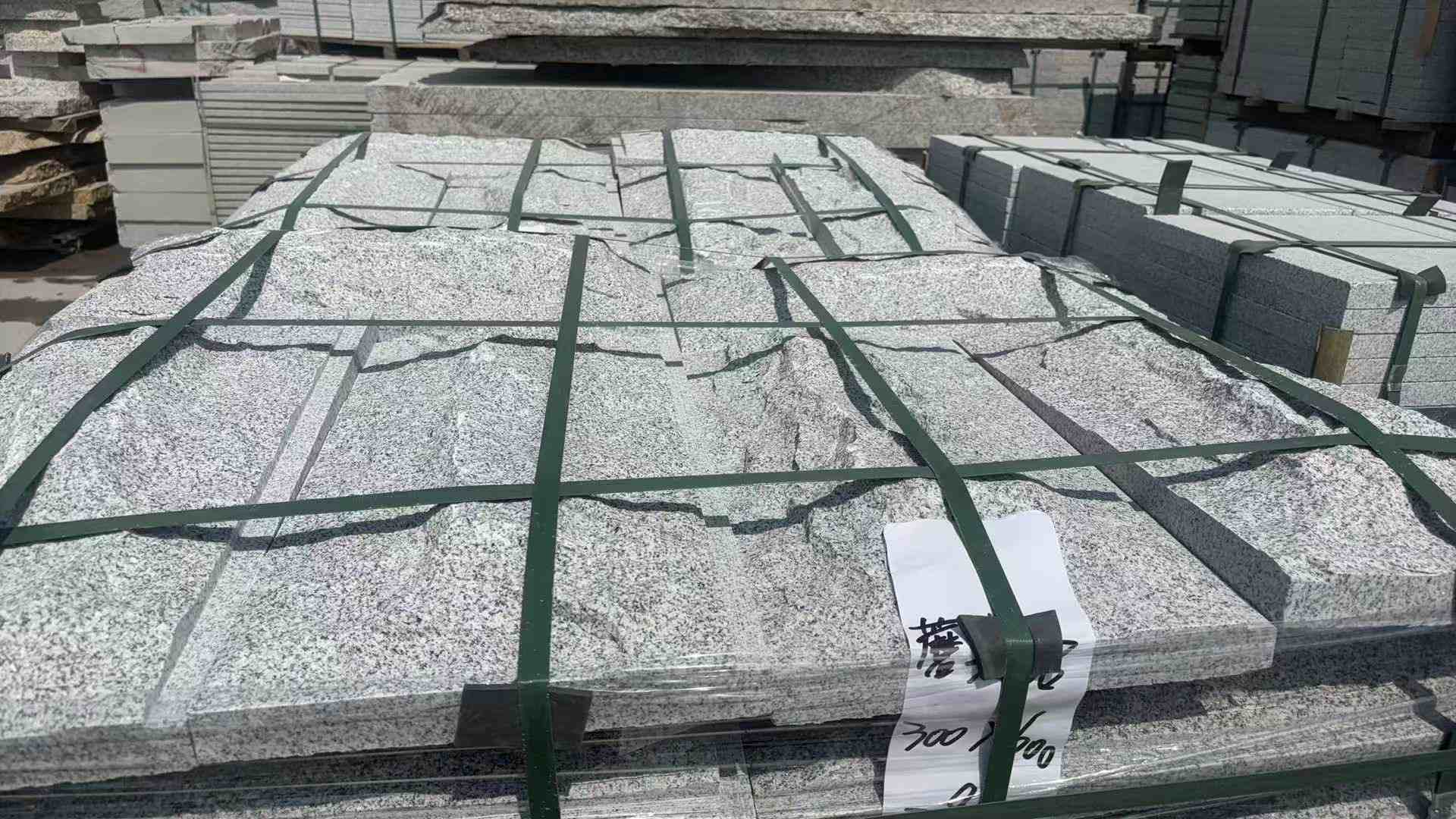 玉林 芝麻白蘑菇石成品