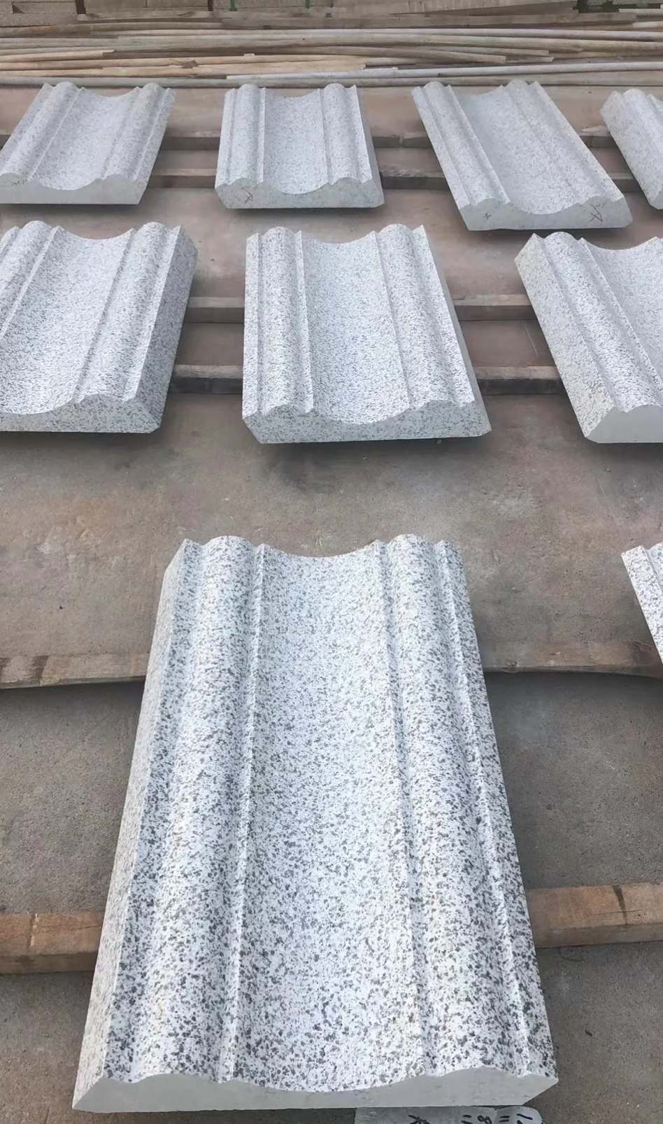 玉林 白麻花岗岩光面别墅线条