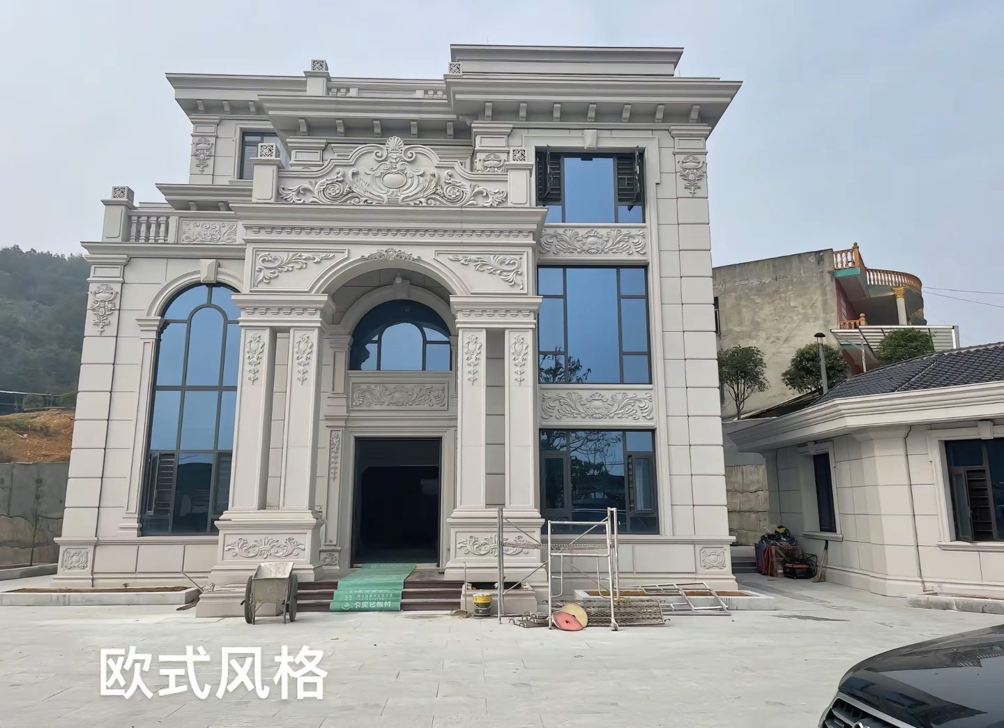 玉林 白麻花岗岩别墅外墙干挂